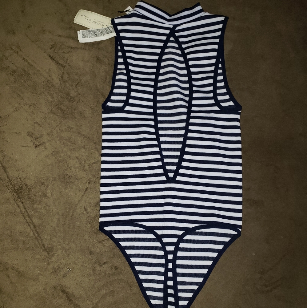 Body suit - Picture 2 of 2